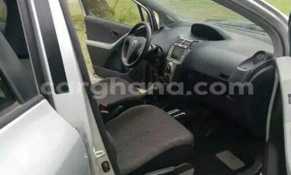 Buy Used Toyota Vitz Silver Car in Sekondi–Takoradi Metropolitan in Western Buy Used Toyota Vitz Silver Car in Sekondi–Takoradi Metropolitan in Western