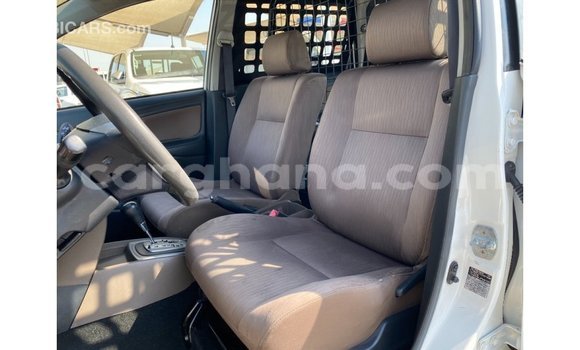 Ra Imported Toyota Avanza funfun Ọkọ̀ in Import - Dubai ni Ashanti Ra Imported Toyota Avanza funfun Ọkọ̀ in Import - Dubai ni Ashanti