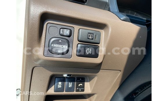 Ra Imported Toyota Avanza funfun Ọkọ̀ in Import - Dubai ni Ashanti Ra Imported Toyota Avanza funfun Ọkọ̀ in Import - Dubai ni Ashanti