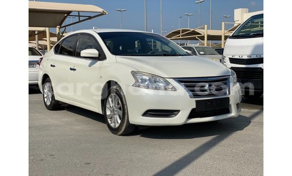 Sayi Imported Nissan Sentra White Mota in Import - Dubai a Ashanti Sayi Imported Nissan Sentra White Mota in Import - Dubai a Ashanti