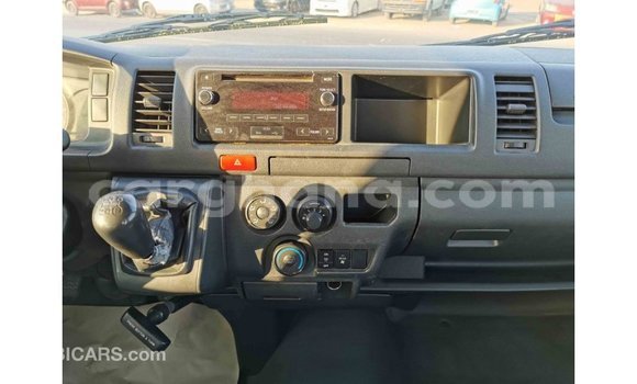 Buy Import Toyota Hiace White Car in Import - Dubai in Ashanti Buy Import Toyota Hiace White Car in Import - Dubai in Ashanti