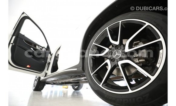 Sayi Imported Mercedes‒Benz GLC White Mota in Import - Dubai a Ashanti Sayi Imported Mercedes‒Benz GLC White Mota in Import - Dubai a Ashanti