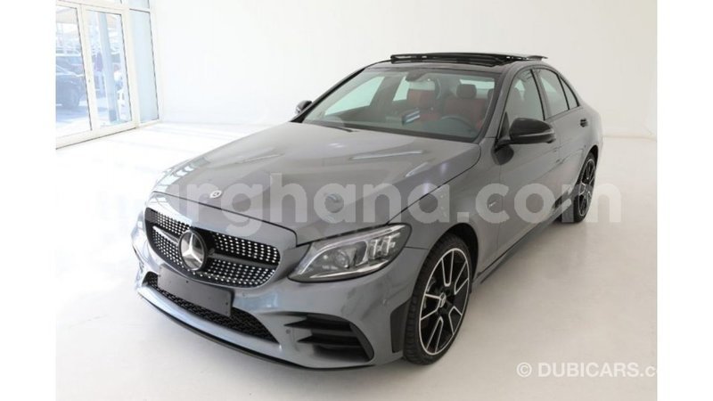 Big with watermark mercedes benz 1117 ashanti import dubai 13918