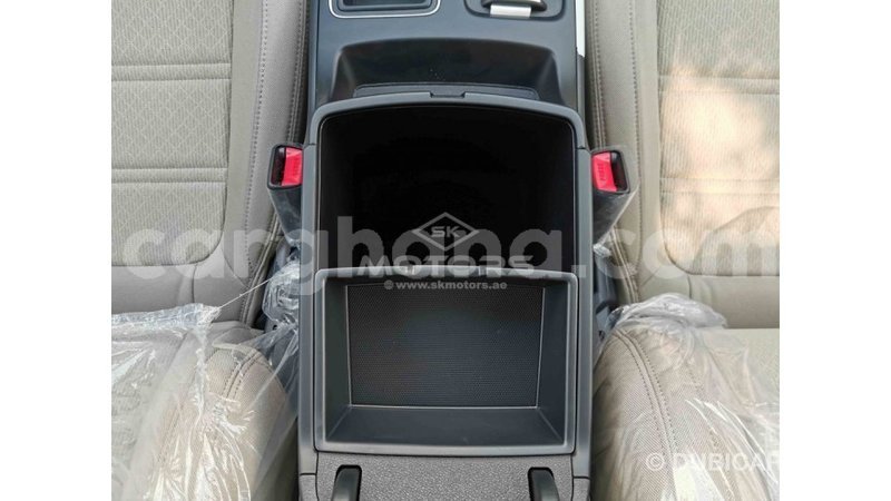 Big with watermark kia sorento ashanti import dubai 13927