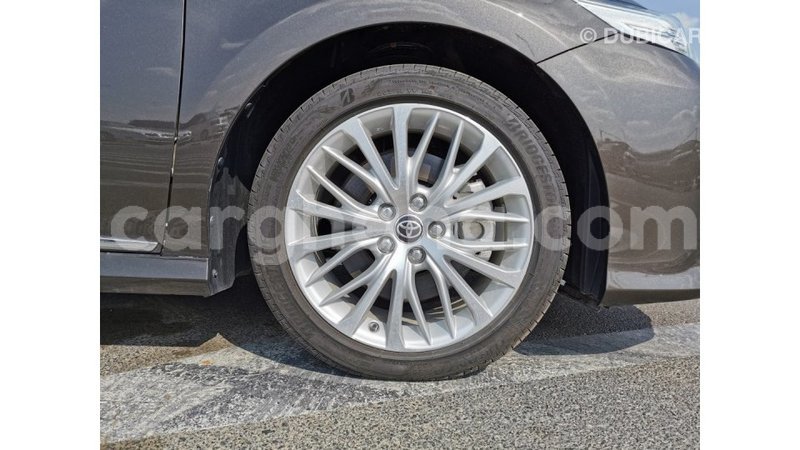 Big with watermark toyota camry ashanti import dubai 13957