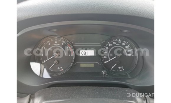 Sayi Imported Toyota Hilux White Mota in Import - Dubai a Ashanti Sayi Imported Toyota Hilux White Mota in Import - Dubai a Ashanti