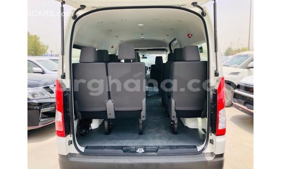 Buy Import Toyota Hiace White Car in Import - Dubai in Ashanti Buy Import Toyota Hiace White Car in Import - Dubai in Ashanti