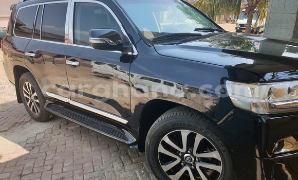 Buy Used Toyota Land Cruiser Black Car in Accra in Greater Accra Buy Used Toyota Land Cruiser Black Car in Accra in Greater Accra