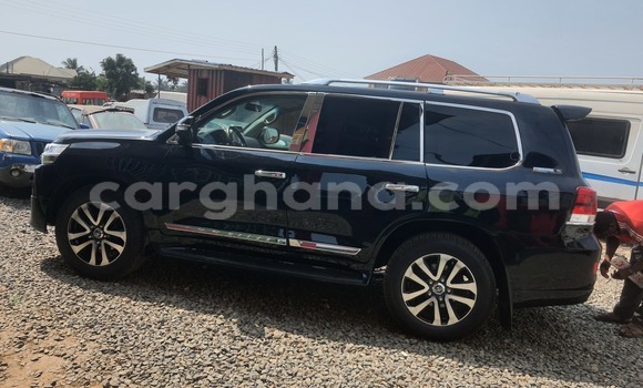 Buy Used Toyota Land Cruiser Black Car in Accra in Greater Accra Buy Used Toyota Land Cruiser Black Car in Accra in Greater Accra