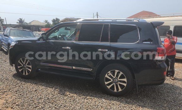 Buy Used Toyota Land Cruiser Black Car in Accra in Greater Accra Buy Used Toyota Land Cruiser Black Car in Accra in Greater Accra