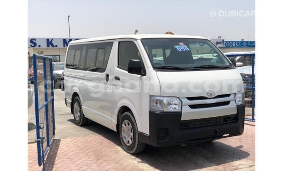 Buy Import Toyota Hiace White Car in Import - Dubai in Ashanti Buy Import Toyota Hiace White Car in Import - Dubai in Ashanti