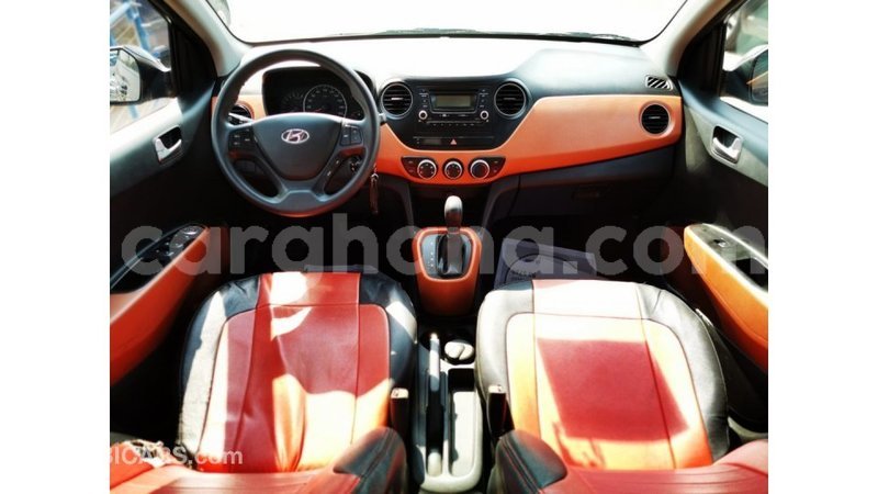 Big with watermark hyundai i10 ashanti import dubai 14074