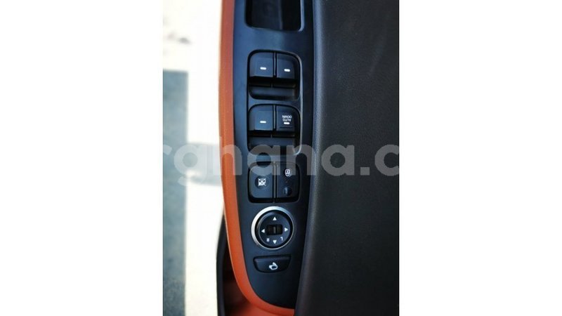 Big with watermark hyundai i10 ashanti import dubai 14074