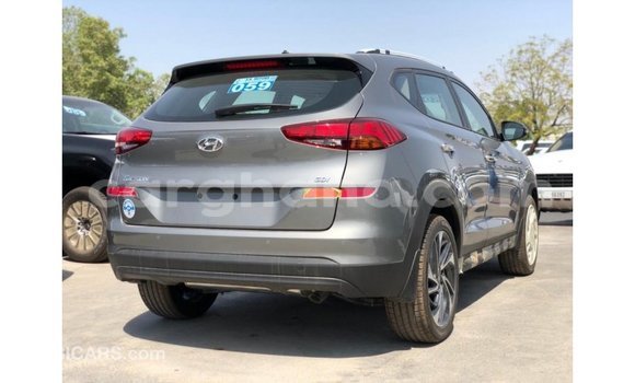 Buy Import Hyundai Tucson Green Car in Import - Dubai in Ashanti Buy Import Hyundai Tucson Green Car in Import - Dubai in Ashanti
