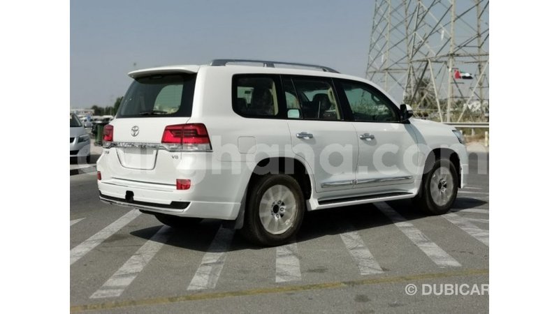 Big with watermark toyota land cruiser ashanti import dubai 14094