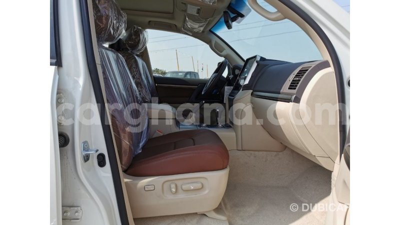 Big with watermark toyota land cruiser ashanti import dubai 14094