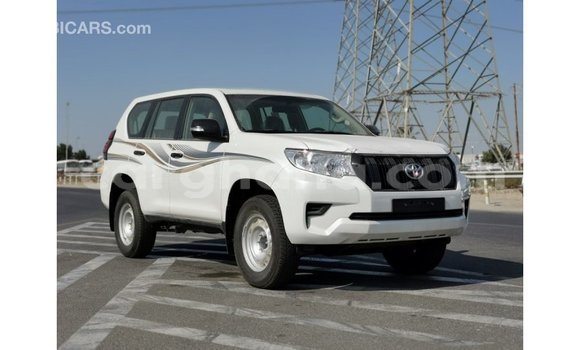 Ra Imported Toyota Prado funfun Ọkọ̀ in Import - Dubai ni Ashanti Ra Imported Toyota Prado funfun Ọkọ̀ in Import - Dubai ni Ashanti