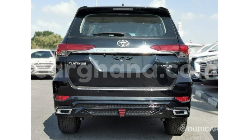 Big with watermark toyota fortuner ashanti import dubai 14108