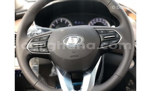 Ra Imported Hyundai Santa Fe funfun Ọkọ̀ in Import - Dubai ni Ashanti Ra Imported Hyundai Santa Fe funfun Ọkọ̀ in Import - Dubai ni Ashanti