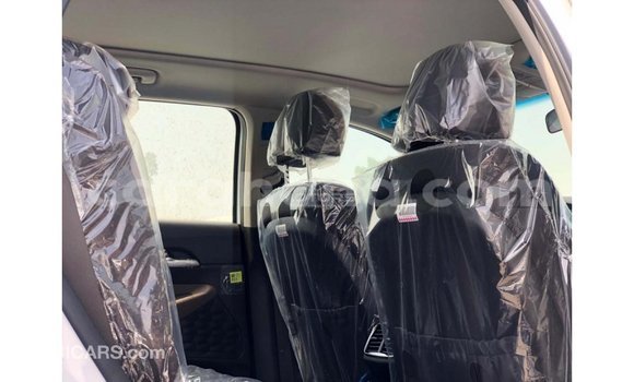 Ra Imported Hyundai Santa Fe funfun Ọkọ̀ in Import - Dubai ni Ashanti Ra Imported Hyundai Santa Fe funfun Ọkọ̀ in Import - Dubai ni Ashanti