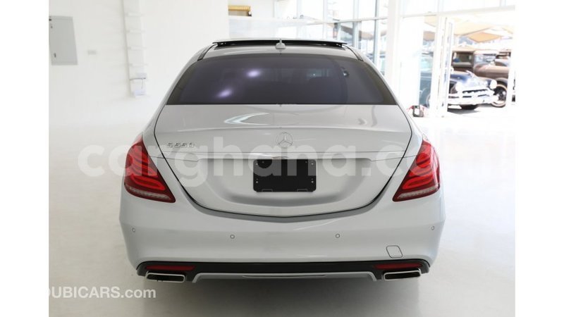 Big with watermark mercedes benz 1117 ashanti import dubai 14144