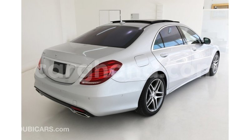 Big with watermark mercedes benz 1117 ashanti import dubai 14144