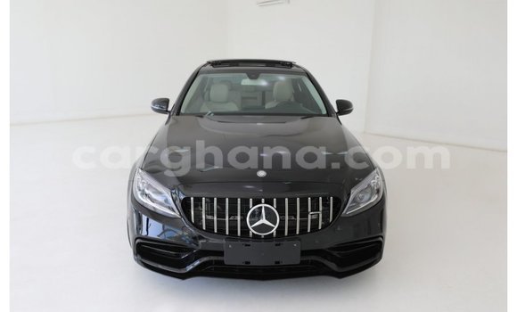Buy Import Mercedes‒Benz 1117 Black Truck in Import - Dubai in Ashanti Buy Import Mercedes‒Benz 1117 Black Truck in Import - Dubai in Ashanti