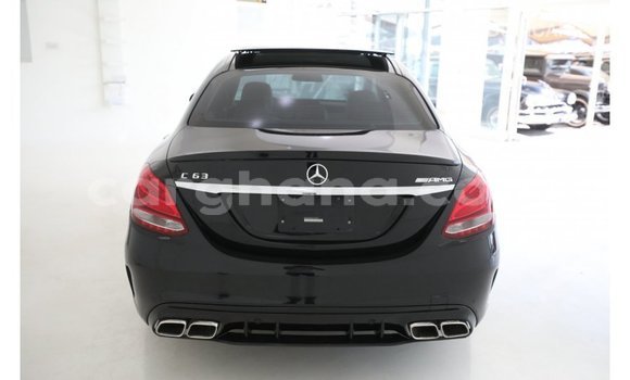 Buy Import Mercedes‒Benz 1117 Black Truck in Import - Dubai in Ashanti Buy Import Mercedes‒Benz 1117 Black Truck in Import - Dubai in Ashanti