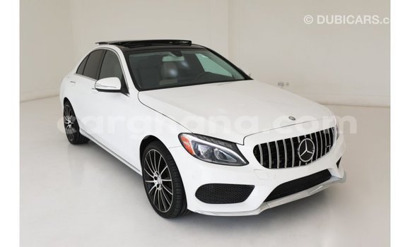 Ra Imported Mercedes‒Benz 1117 funfun Ọkọ̀ akẹ́rù ńlá in Import - Dubai ni Ashanti Ra Imported Mercedes‒Benz 1117 funfun Ọkọ̀ akẹ́rù ńlá in Import - Dubai ni Ashanti