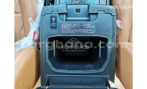 Ra Imported Toyota Land Cruiser funfun Ọkọ̀ in Import - Dubai ni Ashanti Ra Imported Toyota Land Cruiser funfun Ọkọ̀ in Import - Dubai ni Ashanti
