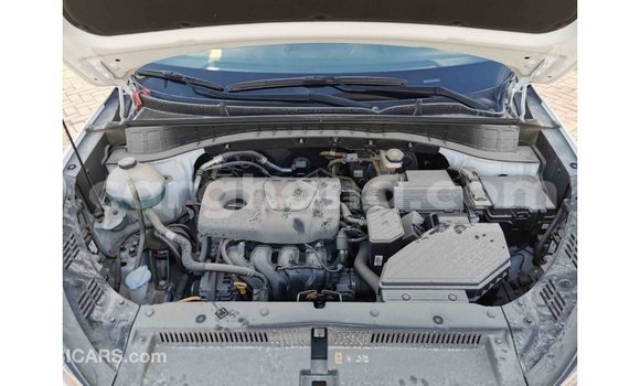 Buy Import Hyundai Tucson White Car in Import - Dubai in Ashanti Buy Import Hyundai Tucson White Car in Import - Dubai in Ashanti