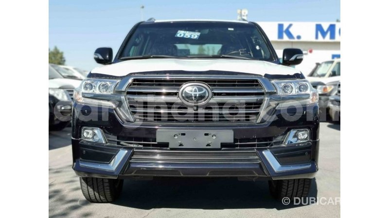 Big with watermark toyota land cruiser ashanti import dubai 14170