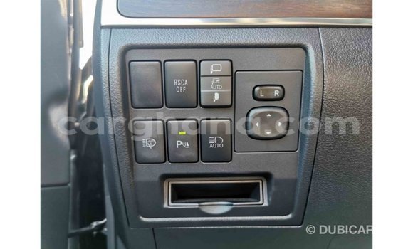 Sayi Imported Toyota Land Cruiser Black Mota in Import - Dubai a Ashanti Sayi Imported Toyota Land Cruiser Black Mota in Import - Dubai a Ashanti