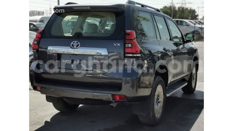 Big with watermark toyota prado ashanti import dubai 14171