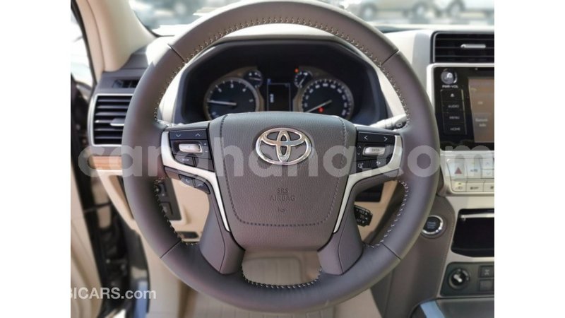 Big with watermark toyota prado ashanti import dubai 14171