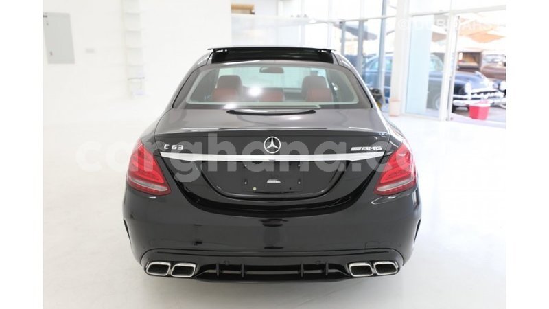 Big with watermark mercedes benz 1117 ashanti import dubai 14176