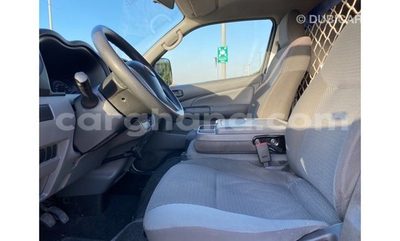 Buy Import Nissan Urvan White Car in Import - Dubai in Ashanti Buy Import Nissan Urvan White Car in Import - Dubai in Ashanti