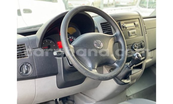 Buy Import Volkswagen Beetle White Car in Import - Dubai in Ashanti Buy Import Volkswagen Beetle White Car in Import - Dubai in Ashanti
