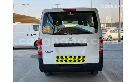 Ra Imported Nissan Urvan funfun Ọkọ̀ in Import - Dubai ni Ashanti Ra Imported Nissan Urvan funfun Ọkọ̀ in Import - Dubai ni Ashanti