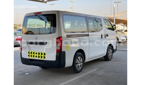 Ra Imported Nissan Urvan funfun Ọkọ̀ in Import - Dubai ni Ashanti Ra Imported Nissan Urvan funfun Ọkọ̀ in Import - Dubai ni Ashanti