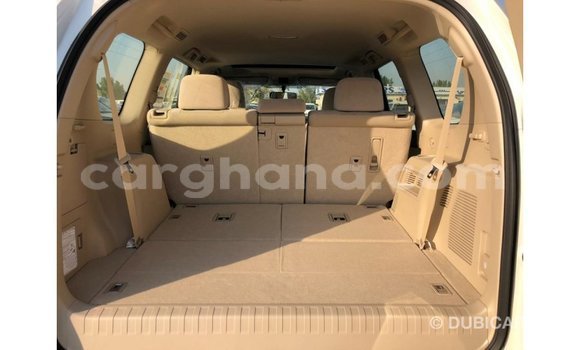 Sayi Imported Toyota Prado White Mota in Import - Dubai a Ashanti Sayi Imported Toyota Prado White Mota in Import - Dubai a Ashanti