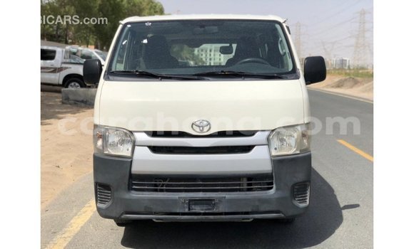 Ra Imported Toyota Hiace funfun Ọkọ̀ in Import - Dubai ni Ashanti Ra Imported Toyota Hiace funfun Ọkọ̀ in Import - Dubai ni Ashanti