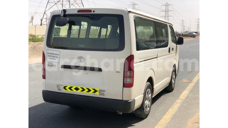 Big with watermark toyota hiace ashanti import dubai 14203