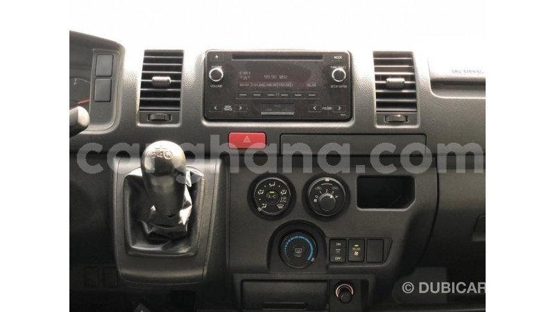 Big with watermark toyota hiace ashanti import dubai 14203