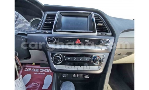 Buy Import Hyundai Sonata White Car in Import - Dubai in Ashanti Buy Import Hyundai Sonata White Car in Import - Dubai in Ashanti