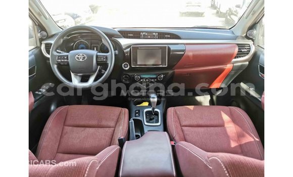 Buy Import Toyota Hilux White Car in Import - Dubai in Ashanti Buy Import Toyota Hilux White Car in Import - Dubai in Ashanti