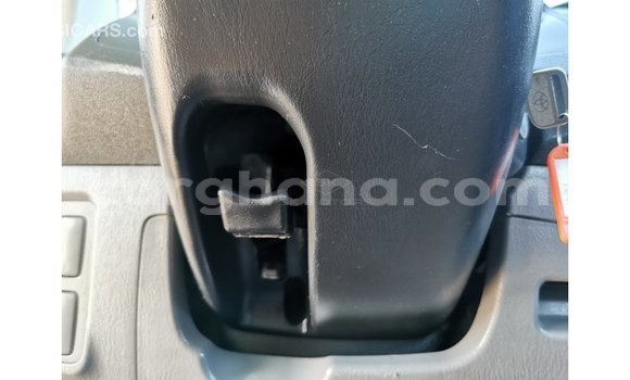 Buy Import Toyota Hilux White Car in Import - Dubai in Ashanti Buy Import Toyota Hilux White Car in Import - Dubai in Ashanti