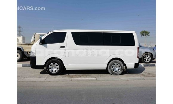Buy Import Toyota Hiace White Car in Import - Dubai in Ashanti Buy Import Toyota Hiace White Car in Import - Dubai in Ashanti