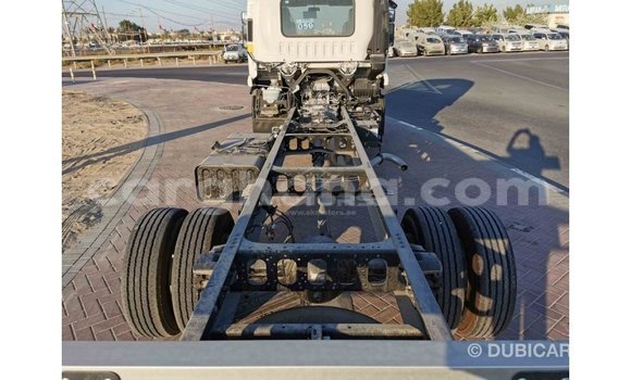 Ra Imported Isuzu Rodeo funfun Ọkọ̀ in Import - Dubai ni Ashanti Ra Imported Isuzu Rodeo funfun Ọkọ̀ in Import - Dubai ni Ashanti