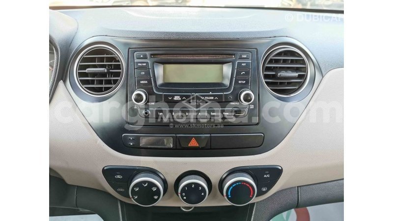 Big with watermark hyundai i10 ashanti import dubai 14260